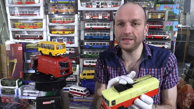 Обзор модели грузового троллейбуса КТГ-1 "Техпомощь" и сравнение с троллейбусом ТГ-3 "SSM" смотреть онлайн