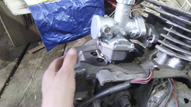 Установка карбюратора PZ на двигатель от мотоцикла минск (СССР) смотреть онлайн