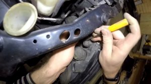 Снимаем передние фары и ПТФ Nissan Primera 2001-2008год