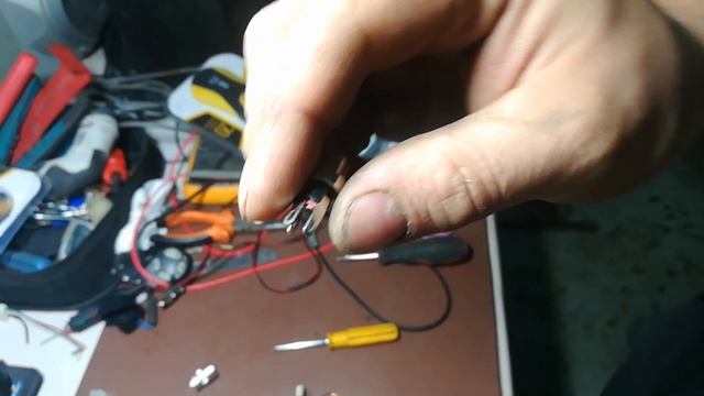 лучшая лампа переноска для автосервиса или мастерской как и из чего сделать неубиваемую переноску смотреть онлайн