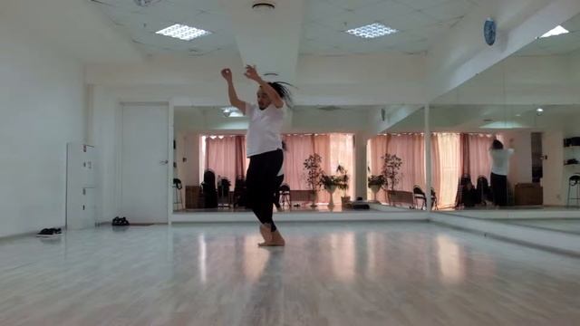 танец под Кота смотреть онлайн