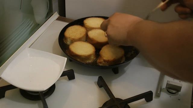 Карамельные гренки! Любимый десерт Советских детей! смотреть онлайн