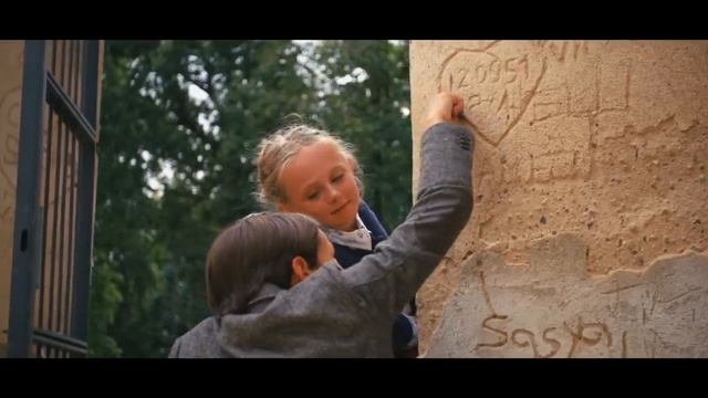 ГРУППА ПИЦЦА - Вторник (Премьера! Официальное видео) (1).mp4 смотреть онлайн