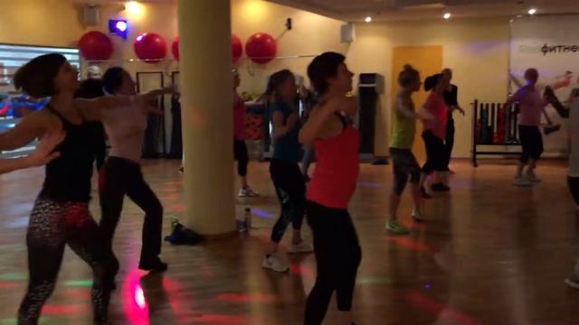 Танцевальное направление фитнес клуба Wellness Park смотреть онлайн