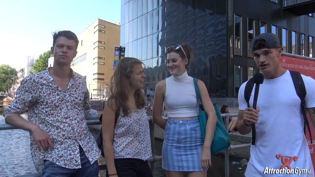 Openingszinnen Battle - Daan vs. Mathijs - Deel 1! смотреть онлайн