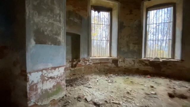 Заброшенная церковь в Афанасьево, Тульская область смотреть онлайн