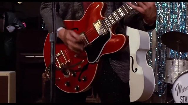 Marty Preforms Johnny B. Goode - Back To The Future смотреть онлайн