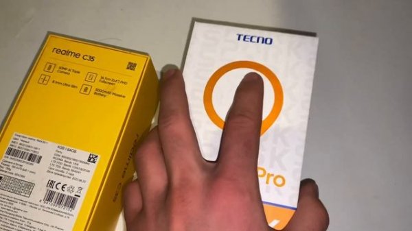 Какой телефон лучше REALME или Tecno?￼