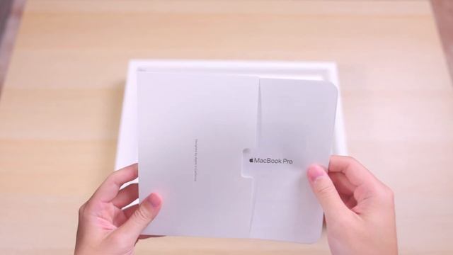 2021 Silver MacBook Pro 16-inch Unboxing｜ASMR (No Talking) смотреть онлайн