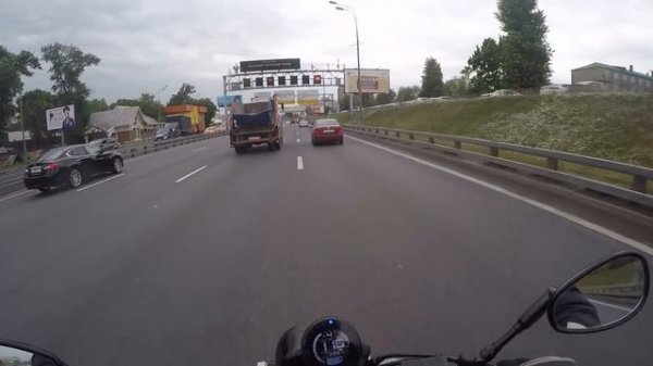 Yamaha XSR900 Тест-райд с комментариями.