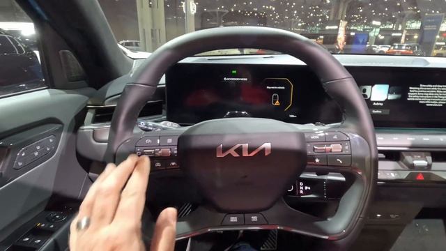 2024 Kia EV9 Debuts in New York смотреть онлайн