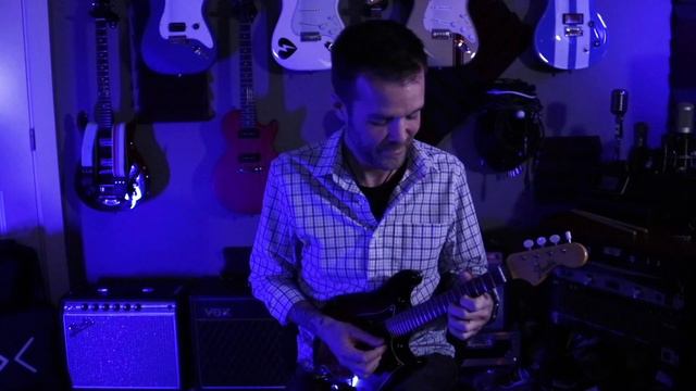 Fender Mandocaster - Electric mandolin review and demonstration played through a Helix. смотреть онлайн