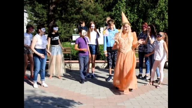 Приглашение на спектакль "Три феи для Золушки" смотреть онлайн