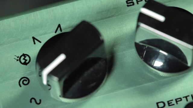 SUHR ALEXA MULTI-WAVE DUAL CHANNEL ANALOG CHORUS - FEATURING MATEUS ASATO - PART 2 смотреть онлайн