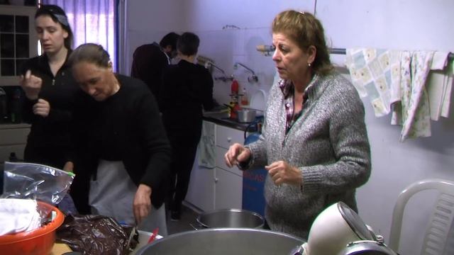 Φλαούνες τέλειες από την αρχή μέχρι το τέλος στον ξυλόφουρνο από την Ελίζα #MEchatzimike смотреть онлайн