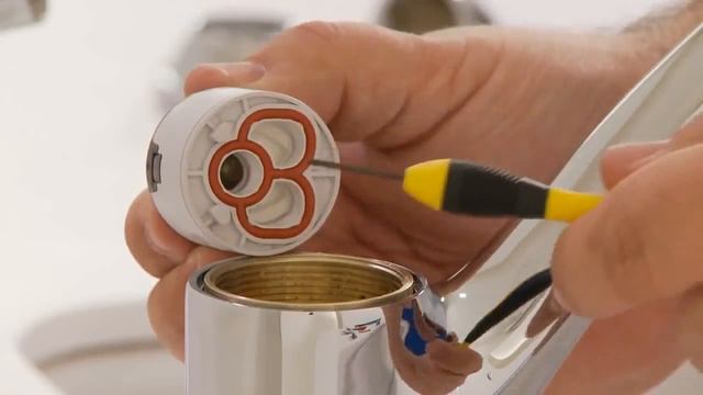 Как поменять картридж в смесителе Kohler смотреть онлайн