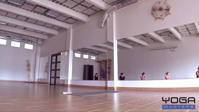 ГОРЯЧАЯ ЙОГА, ЧУВСТВЕННАЯ ЙОГА, ОБНАЖЕННАЯ ЙОГА [+18] Безлюдная Анна Тренировка №10 смотреть онлайн