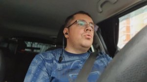 Надо ли красить плинтус из дюрополимера и полеуретана? Советы по покраске напольных плинтусов.