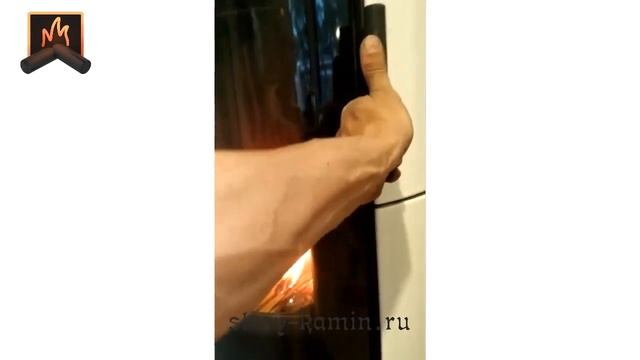 Большая отопительная печь-камин современного стиля Soria Akum (Romotop) в СНТ Ручеек - строительств