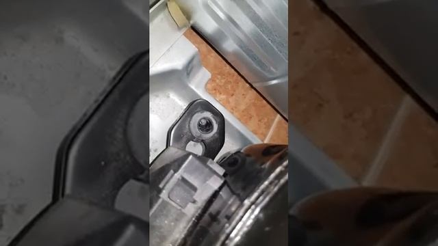 Гудит компрессор холодильника LG. Устраняем гул. смотреть онлайн