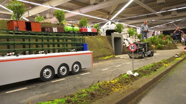 AWESOME RC TRUCKS, RC CRAWLER, RC EXCAVATOR, WHEEL LOADER!! *DEFENDER, FORD BRONCO смотреть онлайн