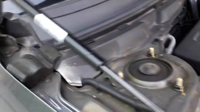 Газовые упоры на капот Lifan Х70 смотреть онлайн