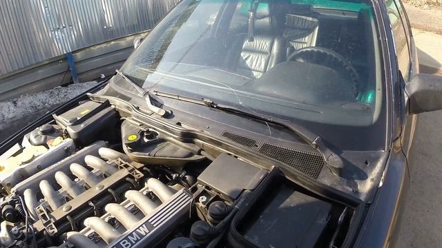 BMW V12 750 МКПП Травников