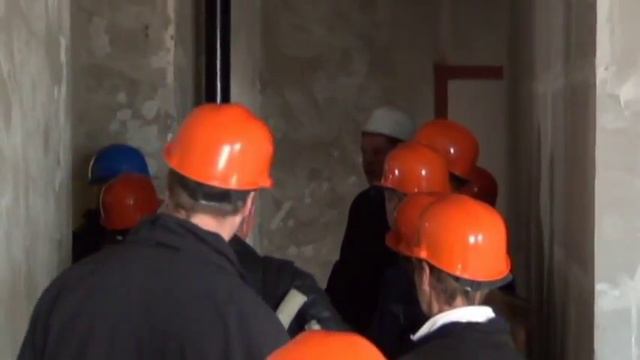 Л1. Осмотр ЖК Премьер палас шведскими строителями ч.1 смотреть онлайн