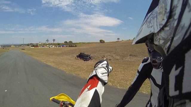 10th Nov 2013 SWS - Scott stuck under his bike after crash смотреть онлайн
