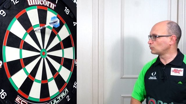 Unicorn Gary Anderson Special Edition Anderson 180 Darts Review смотреть онлайн