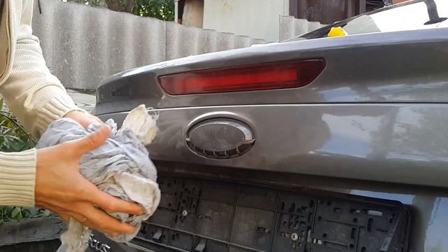 Замена эмблемы багажника Форд Фокус 3 за 7 минут смотреть онлайн