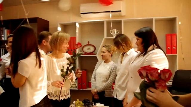 Празднование Дня Бухгалтера 2016 в офисе ПРОФИ Консалтинг! смотреть онлайн