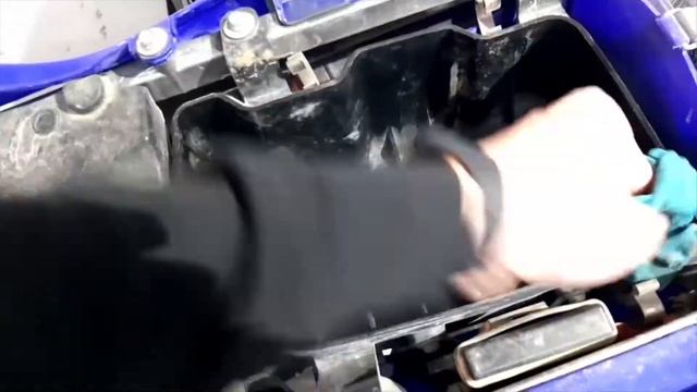 Замена воздушного Фильтра Raptor 700. Пропитка воздушного фильтра маслом. смотреть онлайн