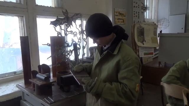 Сварщик, сварщик парень...