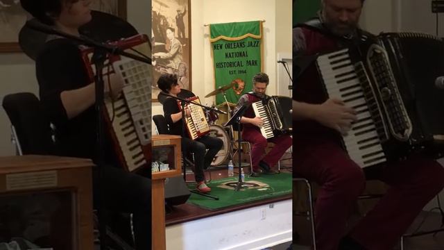 Accordianistan at the inaugural New Orleans Accordion Festival смотреть онлайн