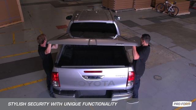Toyota Hilux Revo - TANGO Pickup Truck Transformation System смотреть онлайн