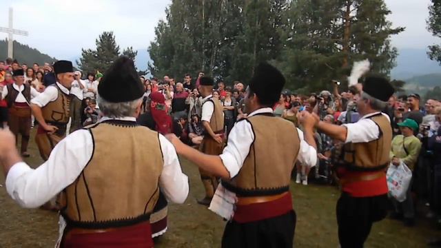 Гела 2011 - Ансамбъл Манол Радичев_3.MOV смотреть онлайн