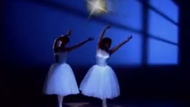 CEN CIN SIN THONG смотреть онлайн