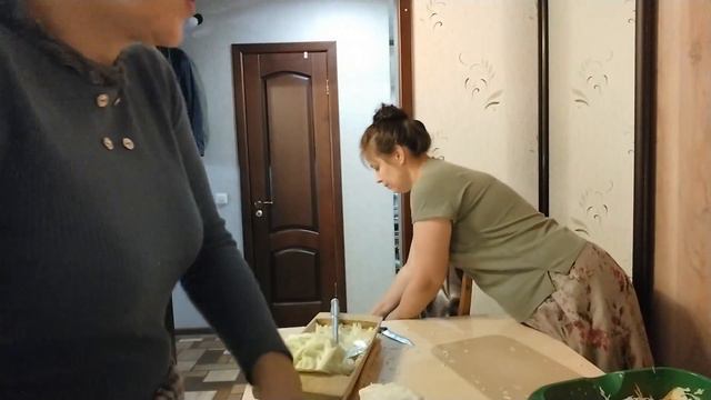 КАПУСТНИК: солим капусту, поём народные песни, пьем морковный чай. 26.11.2023 г. смотреть онлайн