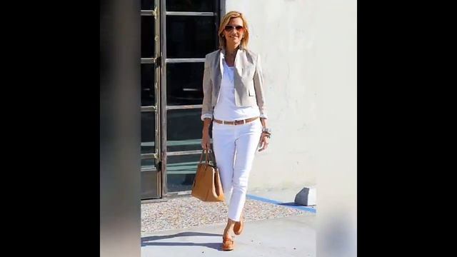 Джинсовые куртки после 50: как носить, с чем сочетать. How to style denim jacket for women 50+ смотреть онлайн