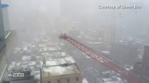 Упал Кран в Манхеттене Нью-Йорк .Падение не башенного крана в США
