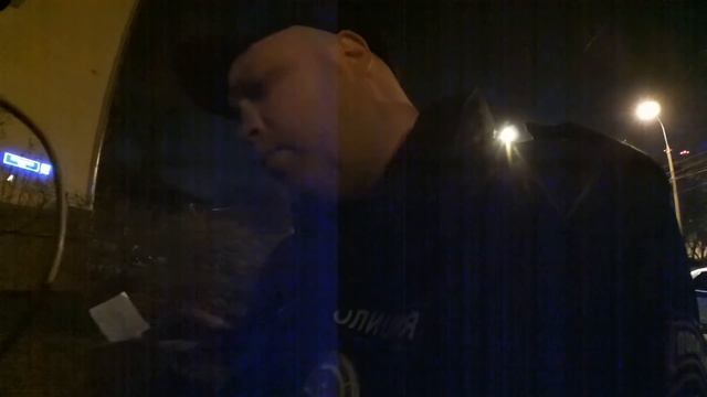 Самоизоляция. Как заставить ментов отстать от вас на улице. Запрет съёмки. Тупой мусорский юмор. смотреть онлайн