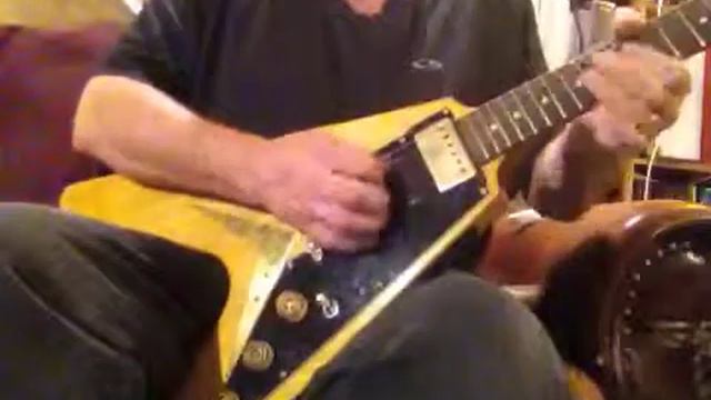 Vintage Ibanez Rocket Roll SR смотреть онлайн