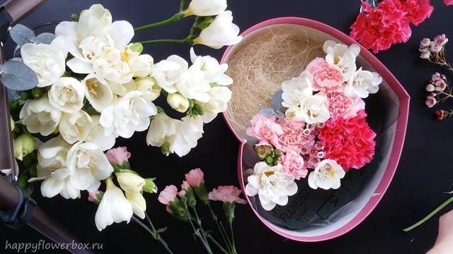 Как собирается коробка с цветами от Happy Flower Box? Руками! смотреть онлайн