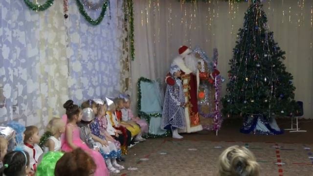 Борский детский сад. Группа Муравьишки. Новый год 2019 смотреть онлайн