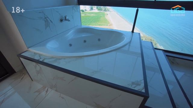 Вид из окон Вас покорит. Квартира в Мерсине на первой линии. Квартира в Тедже. Недвижимость в Турци смотреть онлайн