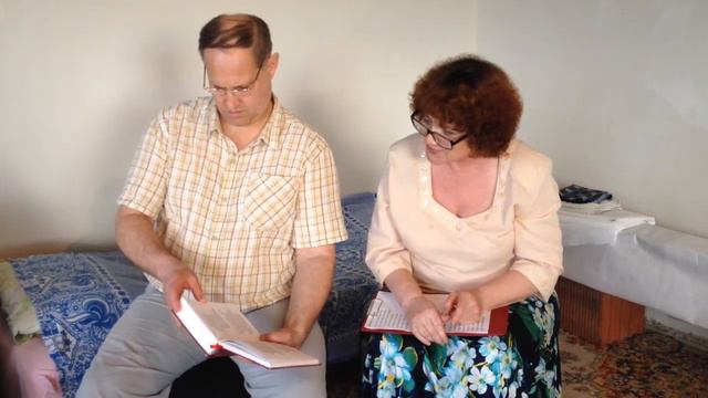 Нас называют безумными смотреть онлайн