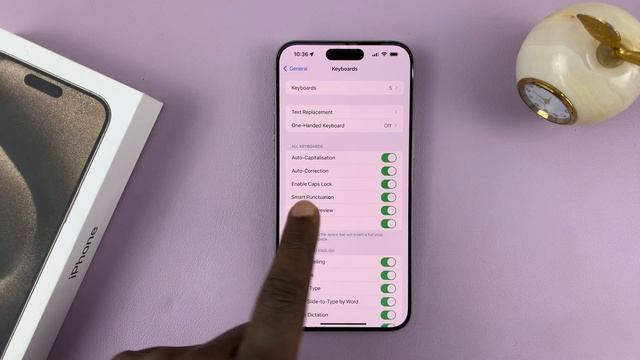 How To Turn OFF Keyboard Auto Correction On iPhone 15 & iPhone 15 Pro смотреть онлайн