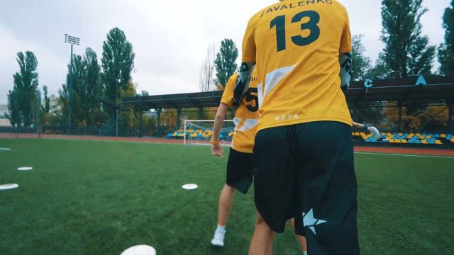 Ultimate Frisbee Fight 2 смотреть онлайн