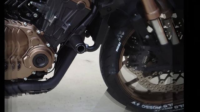 PIRELLI DIABLO ROSSO™ IV смотреть онлайн